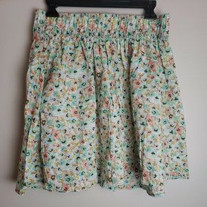 H&M Skirt Medium Abstract Floral Print  elastic waist 19" Length